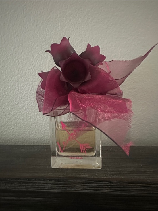 Other - Lovestruck Perfume by Vera Wang
